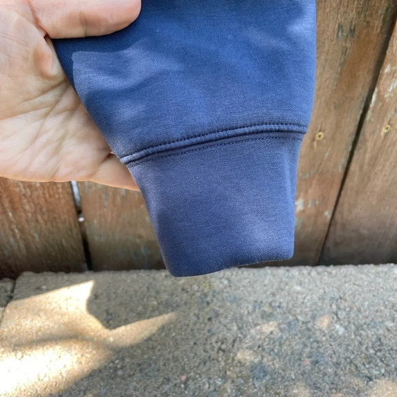 GUESS Men’s Colorblock Blue White Long Sleeve Sweatshirt Size Small - Picture 8 of 13